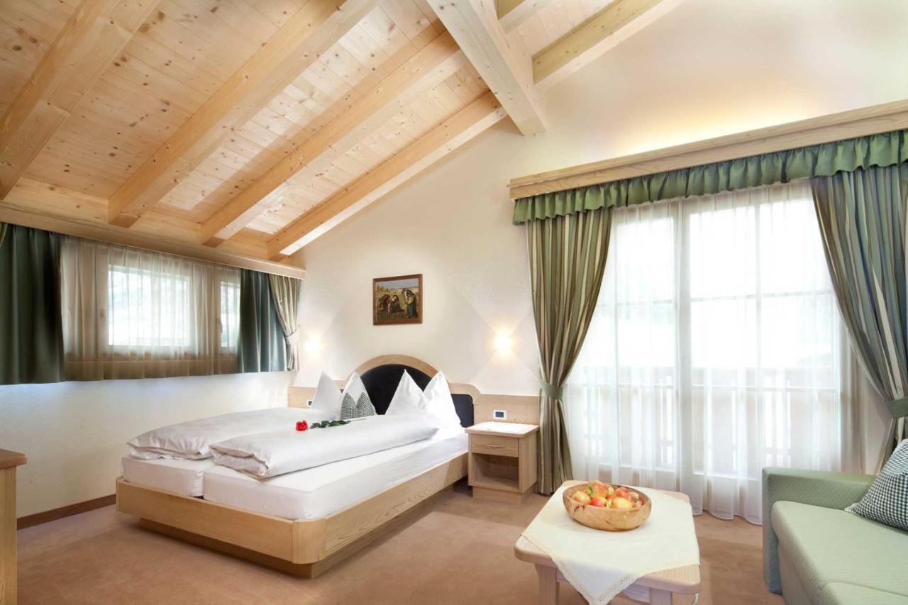 Bed and Breakfast Garni Gran Pre Corvara Exteriér fotografie