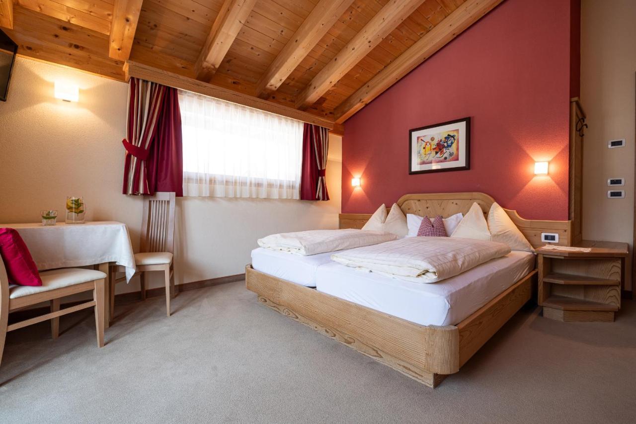 Bed and Breakfast Garni Gran Pre Corvara Exteriér fotografie